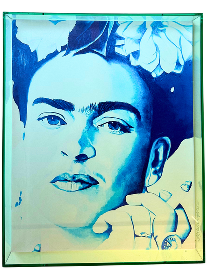 mini legend // frida kahlo